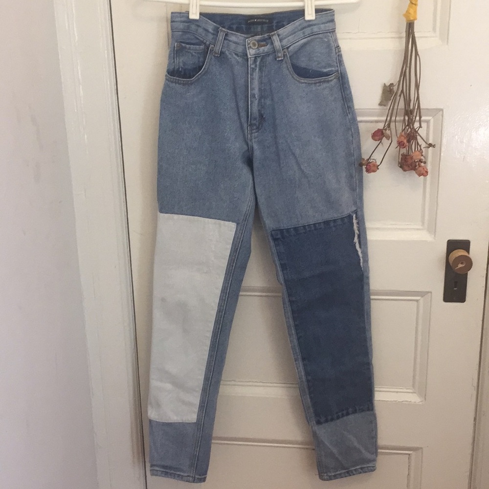 Brandy Melville 3-Tone High Waisted Jeans